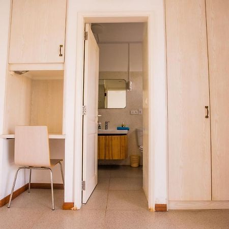 Villa Angelou - Sunlit Beach Getaway With Pool And Wifi Belle Mare Ngoại thất bức ảnh